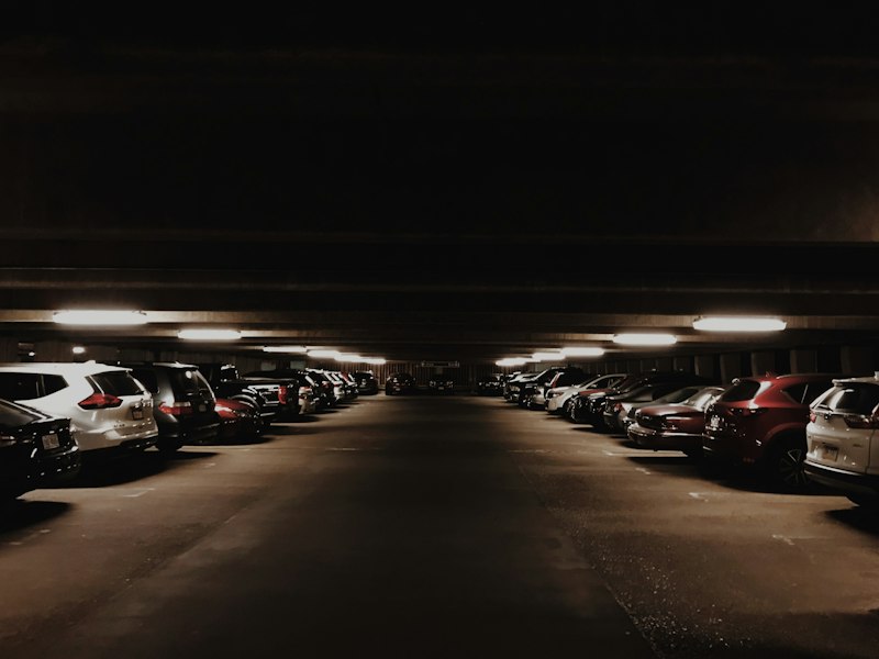 Hourly secure parking